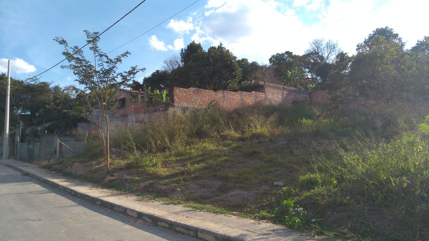 Lote/Terreno para venda com 360m2 bairro São José em Betim