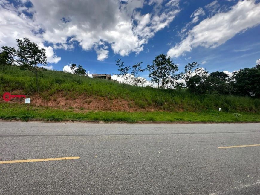 Terreno 1.000m² à Venda no Condomínio Valle da Serra no bairro Vianópolis em Betim