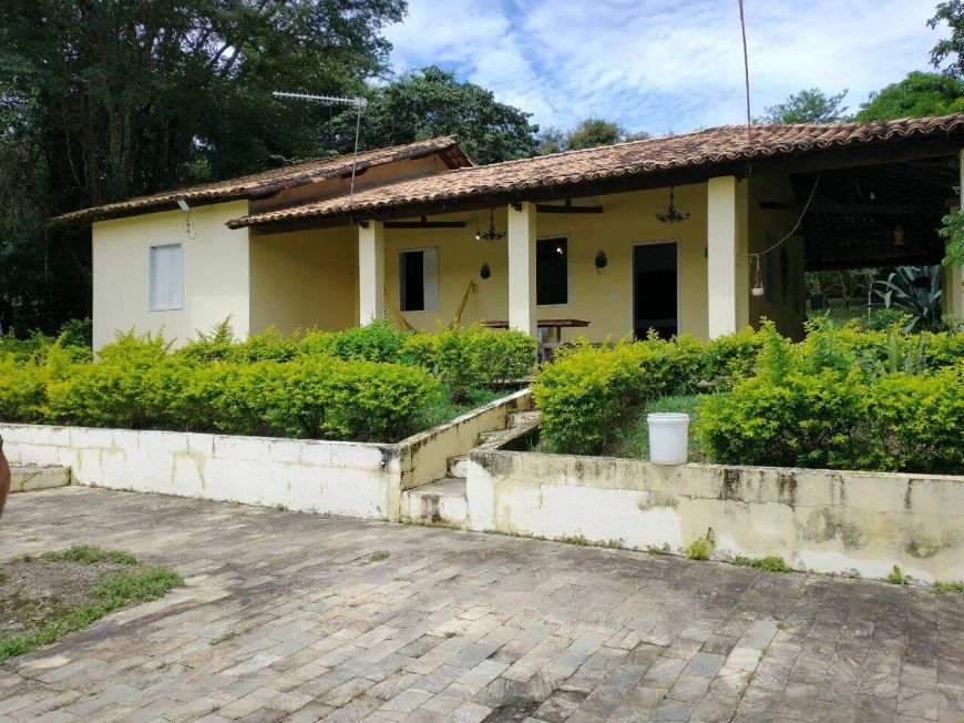 SÍTIO E FÁBRICA DE CERVEJA ARTESANAL EM BETIM