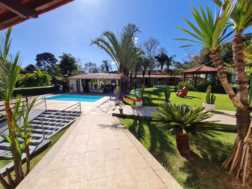 Sítio em Betim, com 3.000m²!