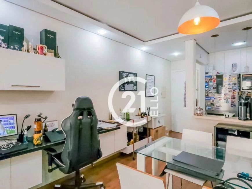 Apartamento moderno, reformado, no Itaim Bibi