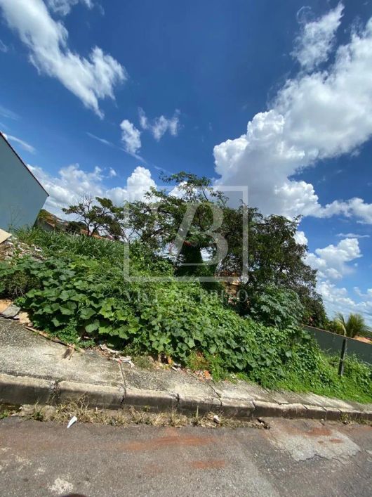VENDE-SE LOTES POR 300.000,00, Jardim Petrópolis, BETIM - MG