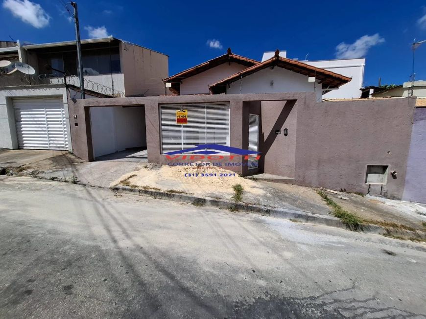 CASA PARA VENDA - ACEITA-SE FINANCIAMENTO EM QUALQUER BANCO
