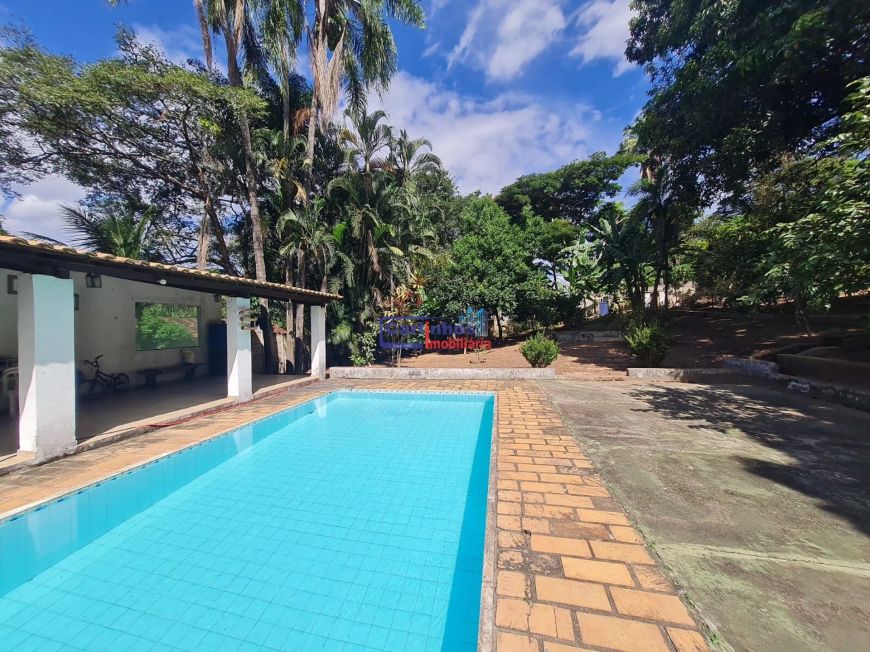 Chácara em Betim com área total de 2.000m²! Ótima Oportunidade.