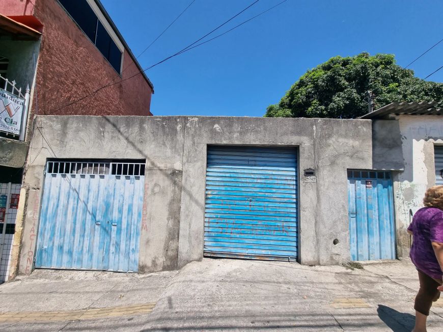 Olha essa oportunidade! Está em busca de um imóvel com sua consevação regular e arejado!