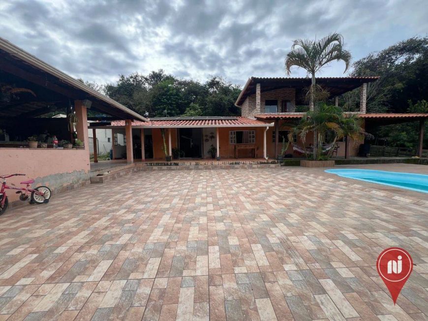 Sítio com 4 dormitórios à venda, 2500 m² por R$ 990.000,00 - Gentileza - Betim/MG