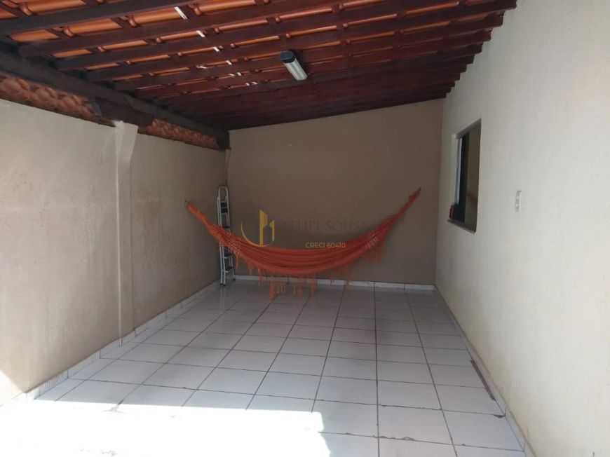 CASA NO BAIRRO SENHORA DAS GRAÇAS EM BETIM 2 QUARTOS E 3 VAGAS