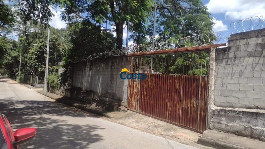 Sítio à venda, 9 quartos, 4 suítes, 6 vagas, Granja Califórnia - Betim/MG