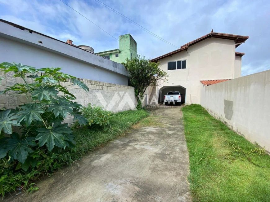 Casa Geminada - 3 Quartos, Niteroi - Betim