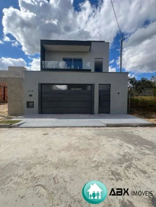 Casa 3 Dormitórios para venda em Betim - MG