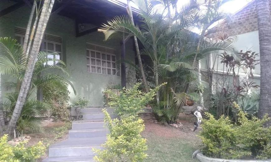 LINDA CASA NO BRASILEIA PERTO DA ESCOLA RAUL SARAIVA RIBEIRO