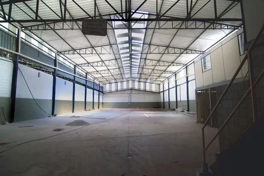 Excelente Galpão c/1200 m2 Distrito Industrial Jardim Piemont Norte - Betim - MG