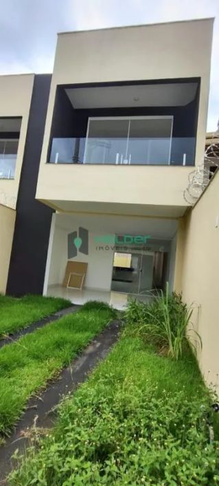 Excelente casa a venda de 03 quartos sendo 01 suíte no bairro Sra de Fátima - Betim/MG