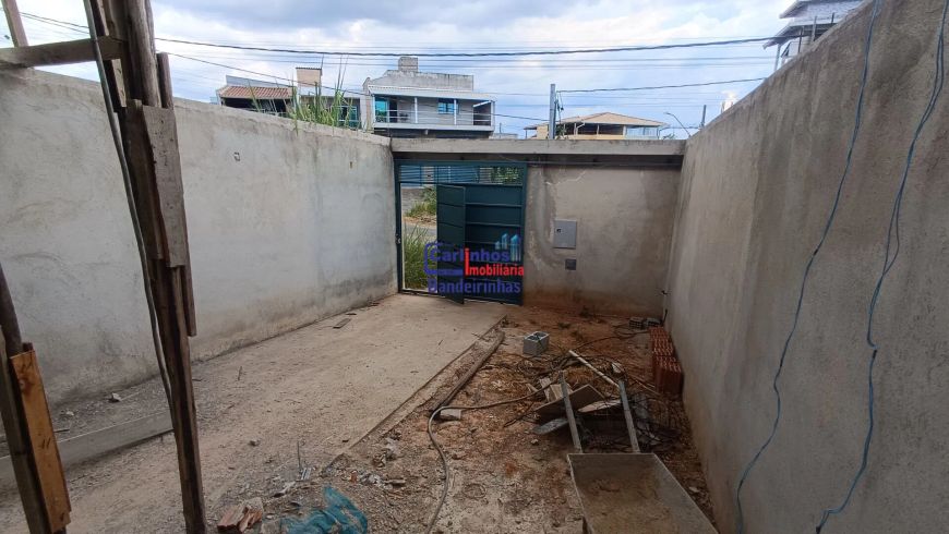 LInda Casa Duplex 3 quartos com suíte e sacada no Monte Verde em Betim