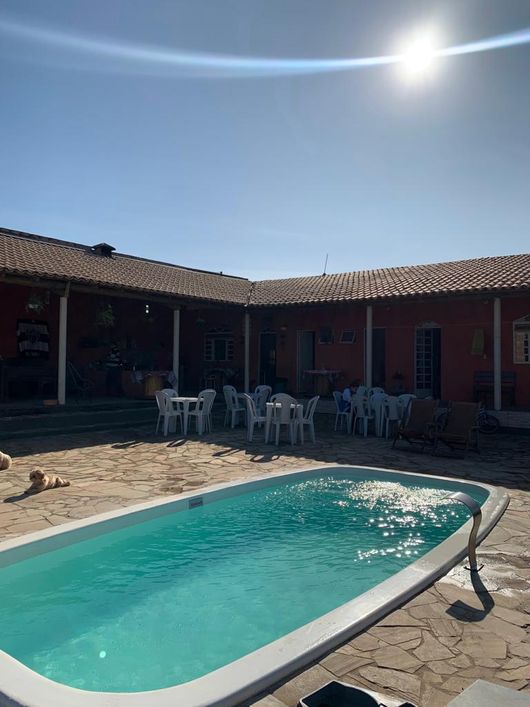 Chácara com 2500m² em Betim (com tudo dentro)