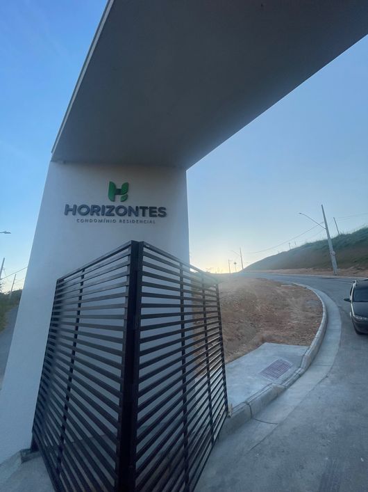 Lote com 391m2, vista definitiva pra mata, Condomínio Horizontes, o único na região central de Betim