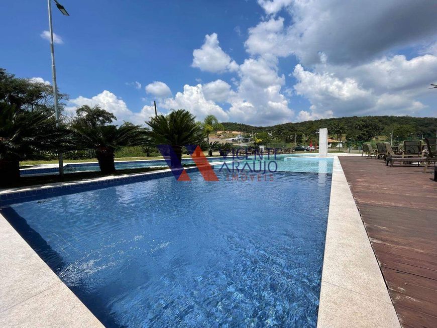 Lote de mil metros com excelente topografia a venda, condomínio Valle da Serra em Betim.