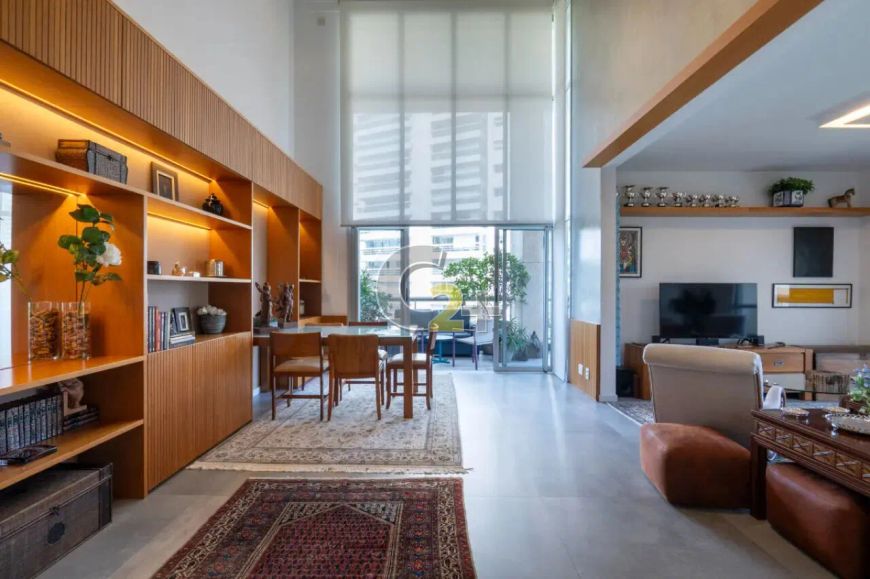 Apartamento à venda no Morumbi com 2 suítes e 3 vagas