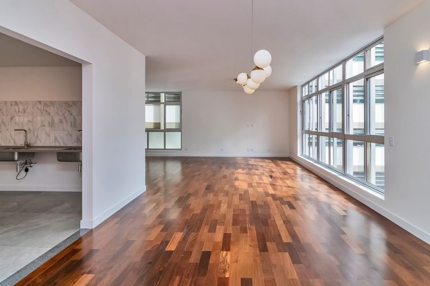Apartamento 267m2 no Paraíso - 3 suítes / 2 vagas