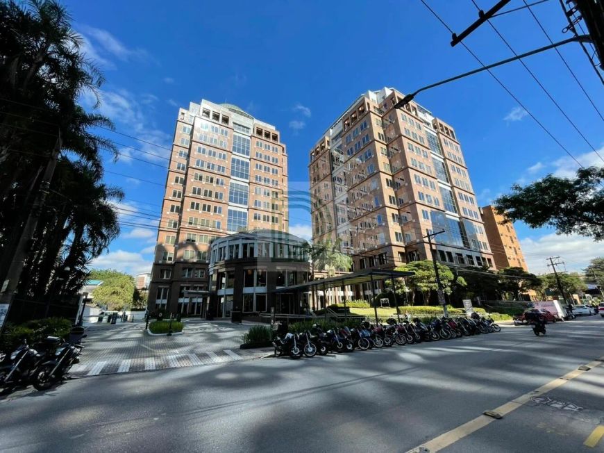 Andar/laje corporativa para aluguel e venda tem 1700 metros quadrados