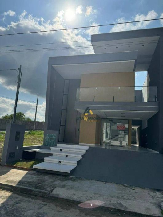 Casa com 4 dormitórios à venda, 232 m² por R$ 850.000,00 - Malvinas - Campina Grande/PB