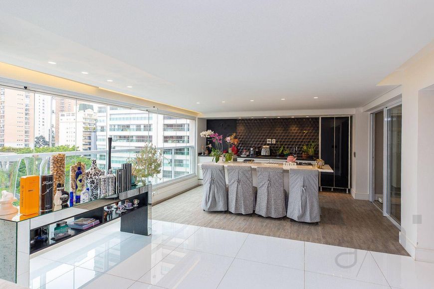 Apartamento com 4 dormitórios à venda, 335 m² por R$ 12.800.000,00 - Vila Uberabinha - São Paulo/SP
