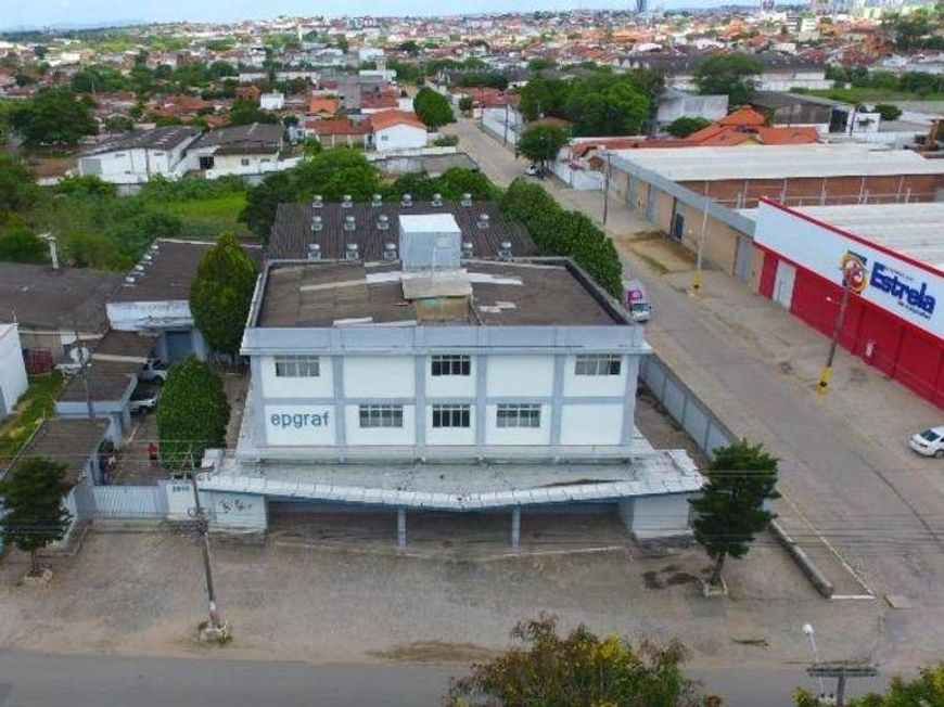 Prédio/Edifício inteiro para aluguel e venda possui 2700 metros quadrados