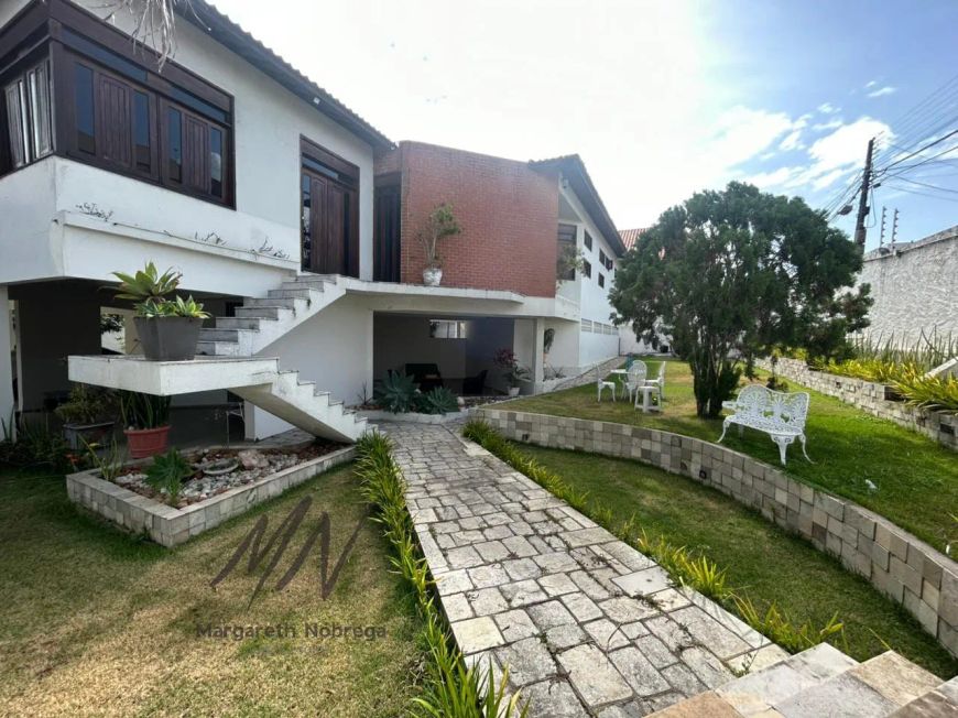 Linda casa para aluguel com 594 metros quadrados com 6 quartos em Quarenta - Campina Grande - PB