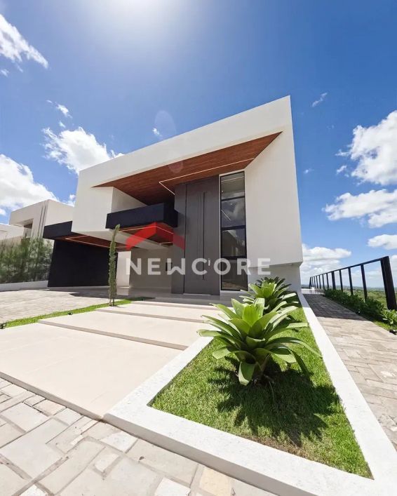 Casa de condomínio em Avenida João Wallig - Itararé - Campina Grande/PB