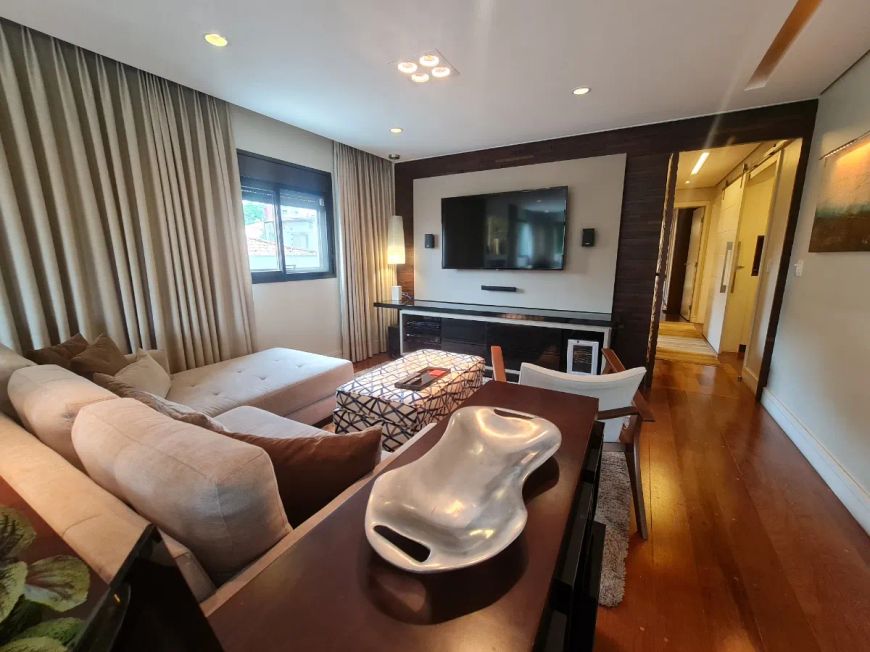 Apartamento tipo para venda com 4 quartos, sendo 3 suítes, 193m²