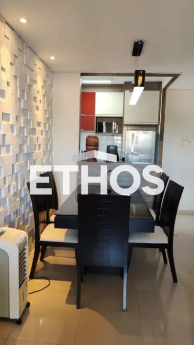Apartamento Padrão à Venda em Cidade Luiza, Jundiaí - Impecável!