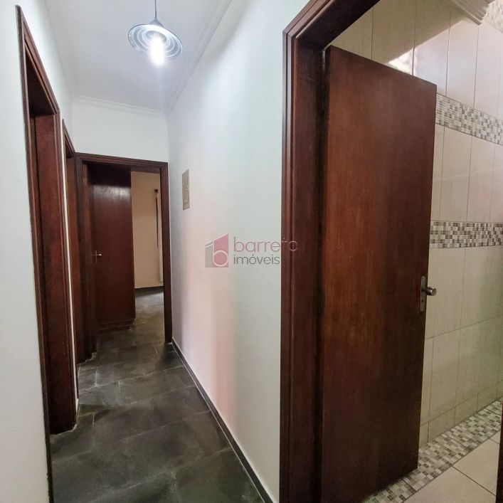 CASA TÉRREA COM EDÍCULA À VENDA NO BAIRRO TORRES DE SÃO JOSÉ - JUNDIAÍ/SP