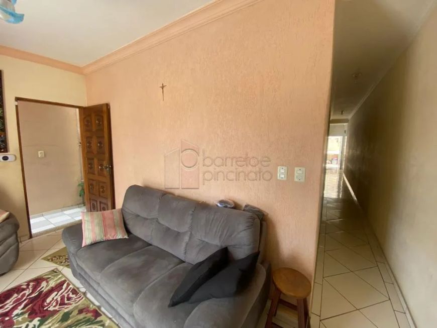 CASA AMPLA COM 03 DORMITÓRIOS NO CIDADE JARDIM II, JUNDIAÍ-SP.