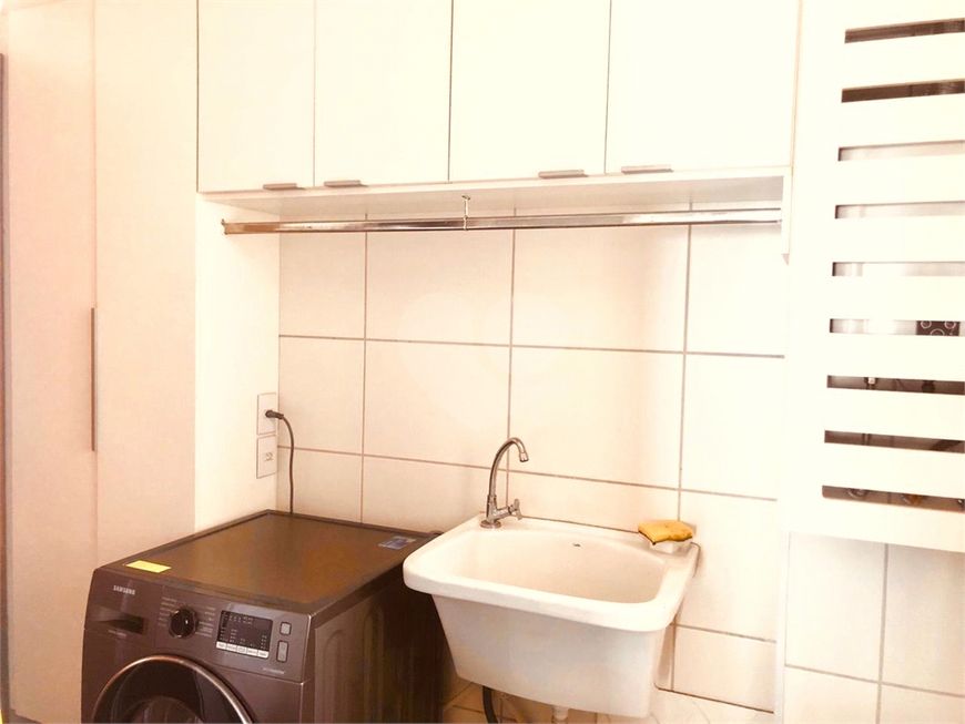 Apartamento com 3 quartos à venda em Jardim Messina - SP