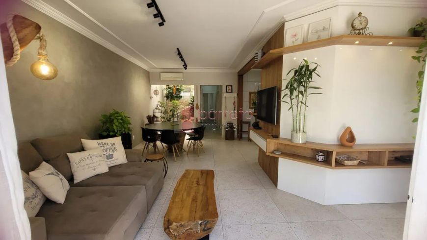 CASA À VENDA COM 3 DORMITÓRIOS - JARDIM DA FONTE - JUNDIAÍ/SP
