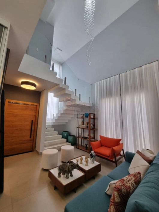 Excelente casa alto padrão para venda em Jundiaí, no Bairro do Eloy Chaves, Condomínio das Atírias