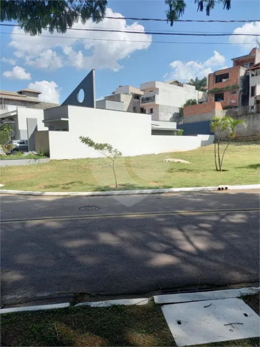 Terreno à venda em Loteamento Vivenda Centenário - SP