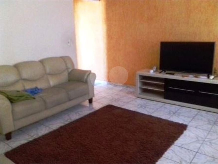 Casa com 2 quartos à venda em Jardim Caçula - SP