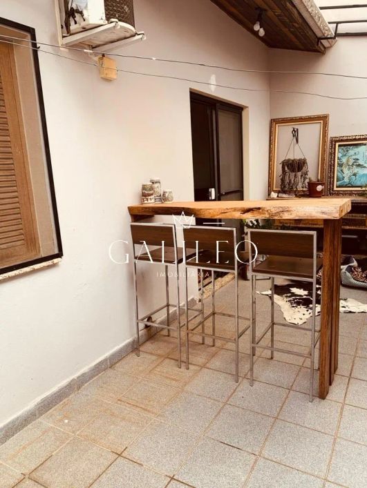 Casa com 3 dormitórios e espaço Gourmet à venda no Jardim Danúbio em Jundiaí Linda casa à venda.