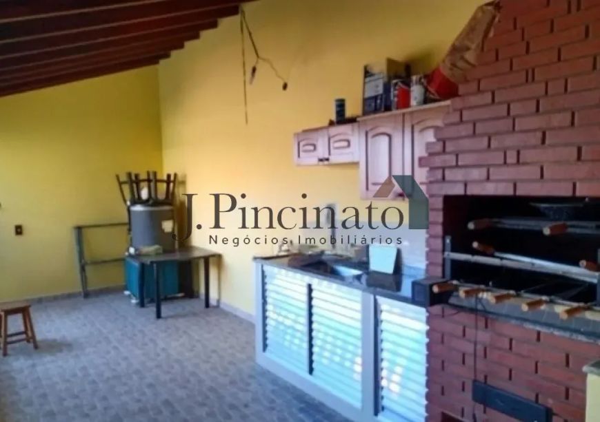 SOBRADO À VENDA, COM 03 DORMITÓRIOS, LOCALIZADO NO JARDIM CAÇULA EM JUNDIAÍ/ SP.