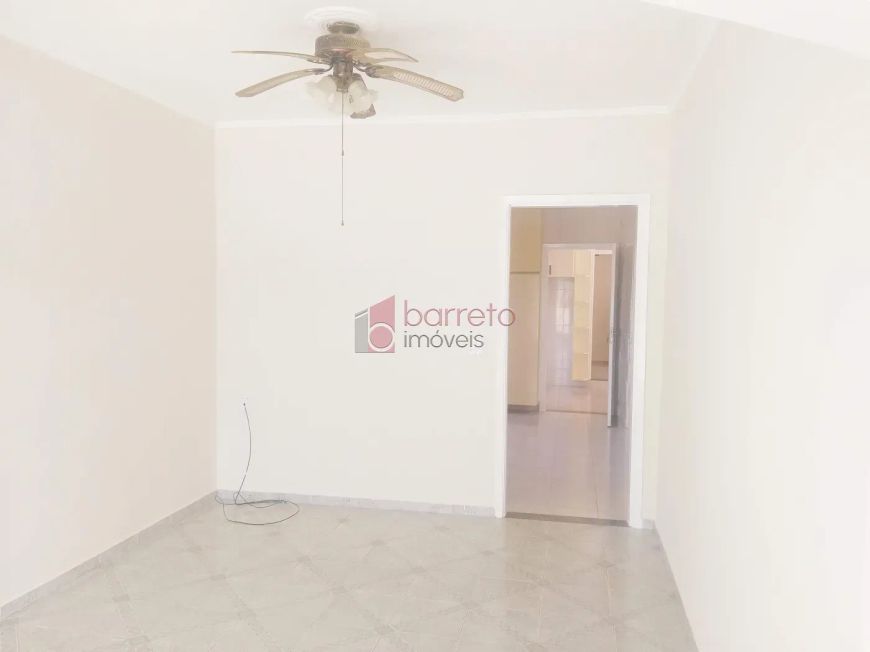 SOBRADO COM EDÍCULA À VENDA NA VILA SANTANA II EM JUNDIAÍ/SP