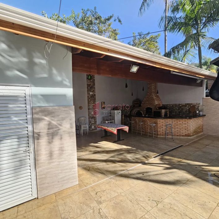 CASA SOBRADO PARA LOCAÇÃO E VENDA NO BAIRRO VILA MARINGÁ EM JUNDIAÍ/SP