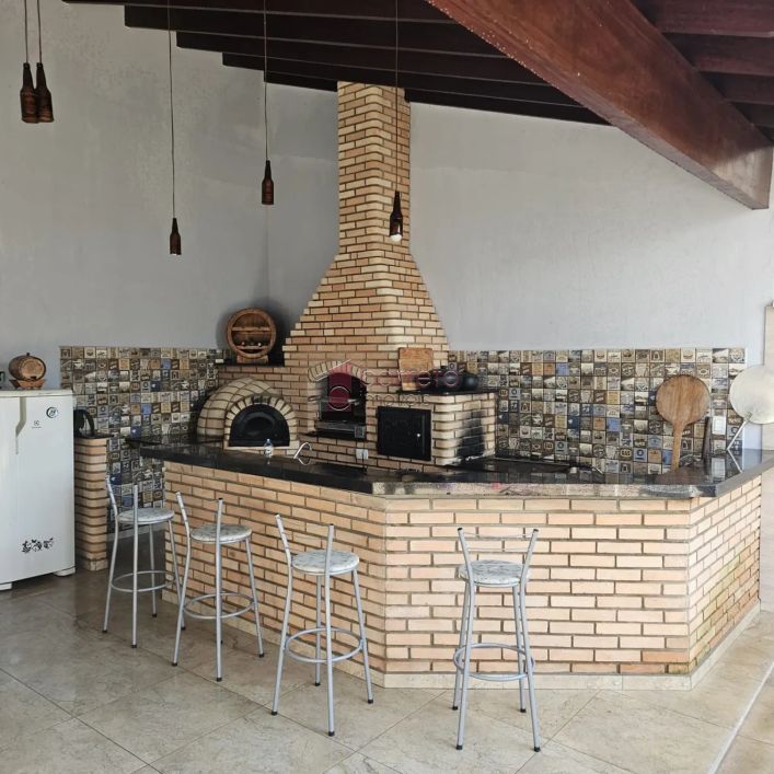CASA SOBRADO PARA LOCAÇÃO E VENDA NO BAIRRO VILA MARINGÁ EM JUNDIAÍ/SP