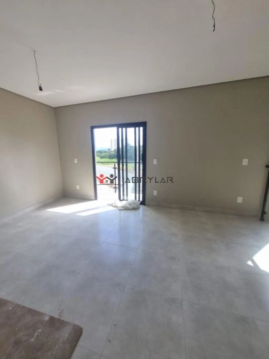 Sobrado à venda em Jundiaí, Jardim Caçula, com 3 quartos, com 135 m²