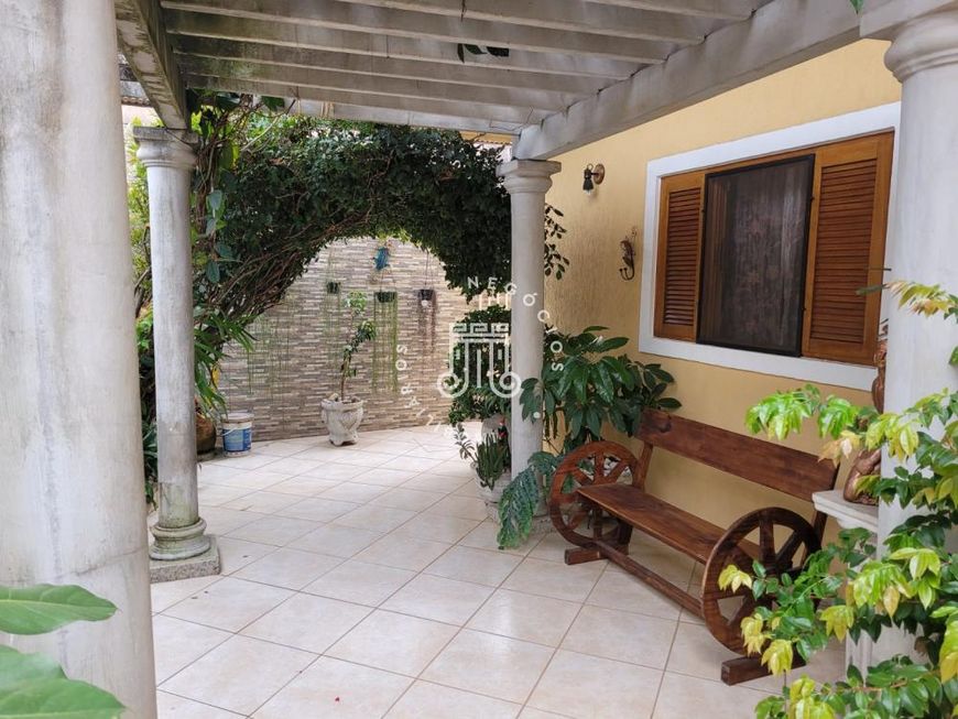 CASA À VENDA NO BAIRRO JARDIM DANÚBIO NA CIDADE DE JUNDIAÍ/SP