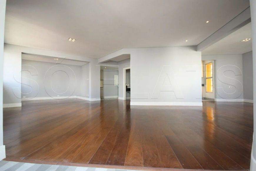Apartamento cobertura com 03 suítes, 244m² em Moema