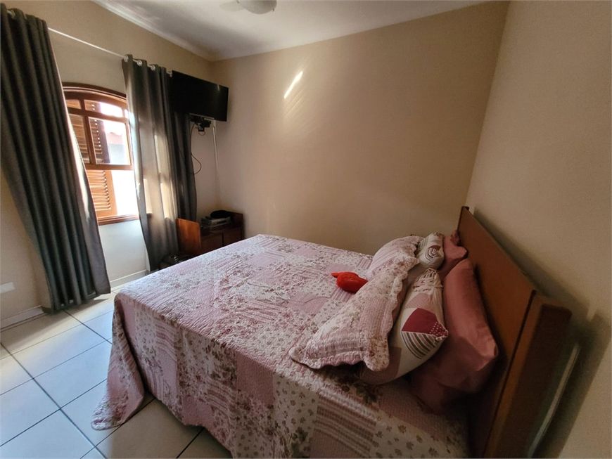 Casa com 3 quartos à venda em Vila Nova Esperia - SP