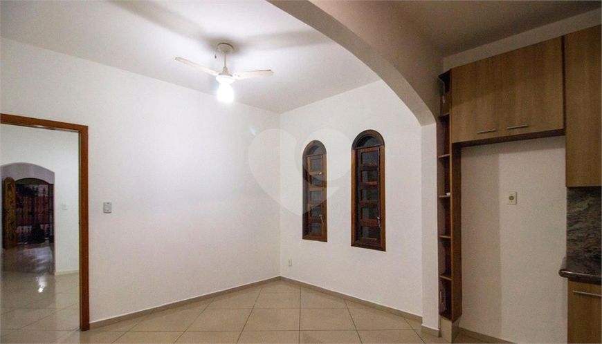 Casa térrea com 3 quartos à venda em Cidade Luiza - SP