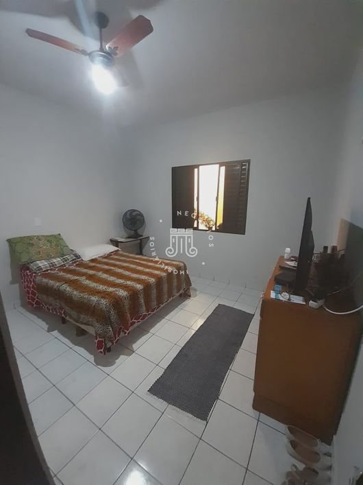 CASA COMERCIAL TÉRREA COM 2 DORMITÓRIOS - VILA GARCIA EM JUNDIAÍ-SP.