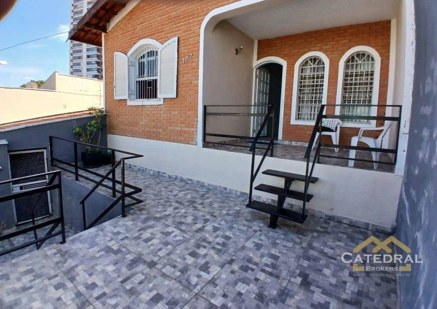 Casa com 4 dormitórios à venda, 209 m² por R$ 1.100.000,00 - Vila Progresso - Jundiaí/SP